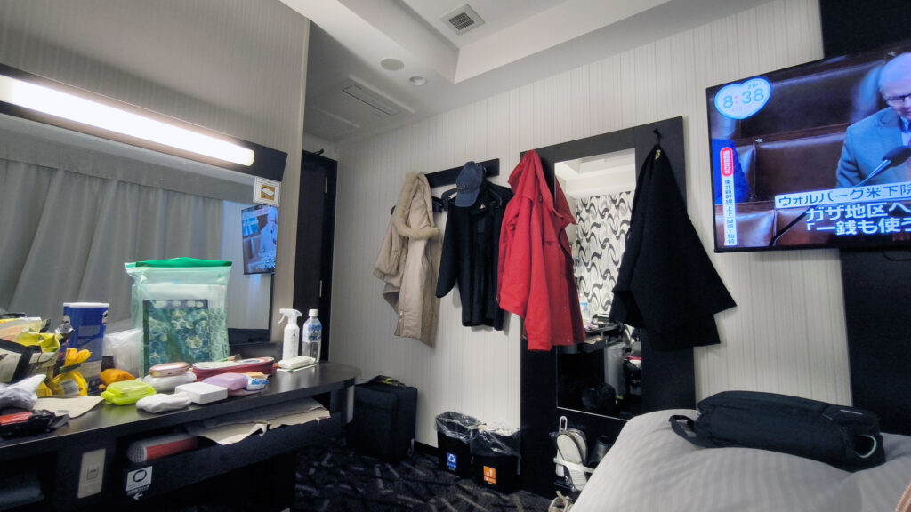 Stanza vista dal letto