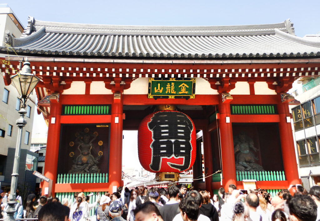 4_Tokyo Asakusa Kaminarimon gate