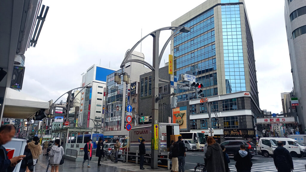 2_Tokyo Ueno Chuo-dori Avenue
