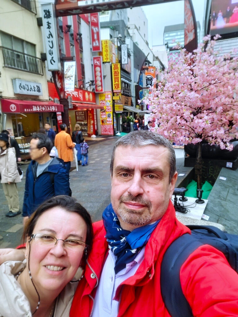 Noi due al Ameyoko mercato