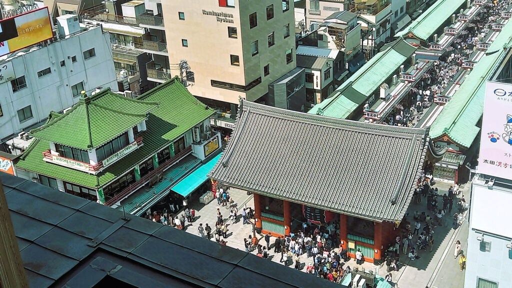 4_Tokyo Asakusa Kaminarimon gate e Nakamise mercato