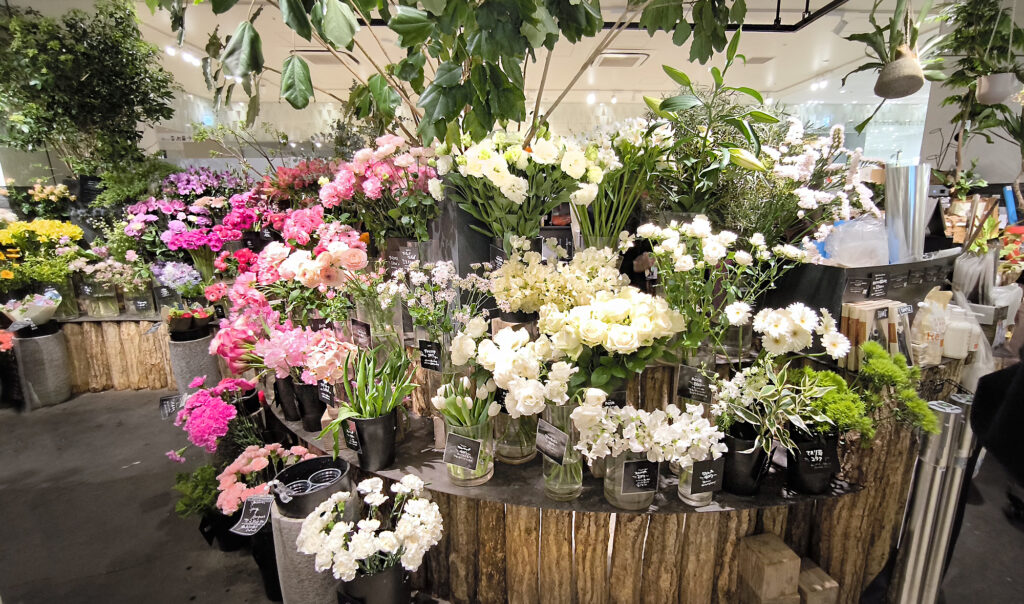 Shibuya Scramble Square - Aoyama Flower Market