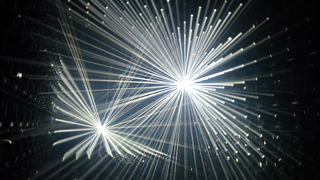 Teamlab Borderless - faretti laser