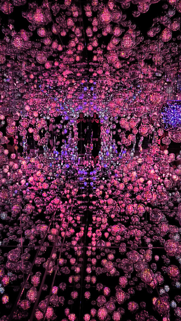 Teamlab Borderless - Bubble Universe