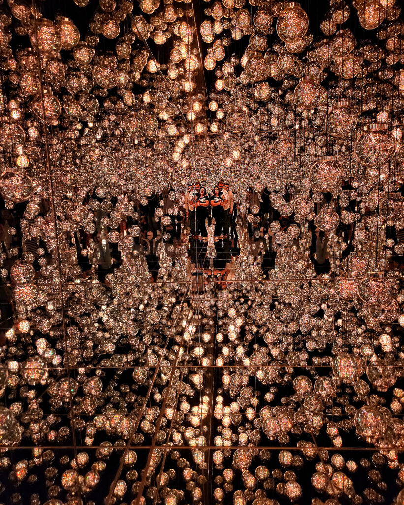 Teamlab Borderless - Bubble Universe