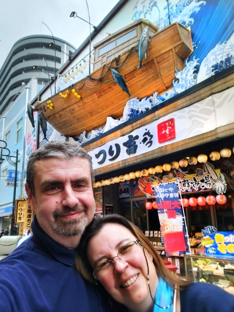 Osaka - ristorante Janbo-tsuribune Tsurikichi in Shinsekai