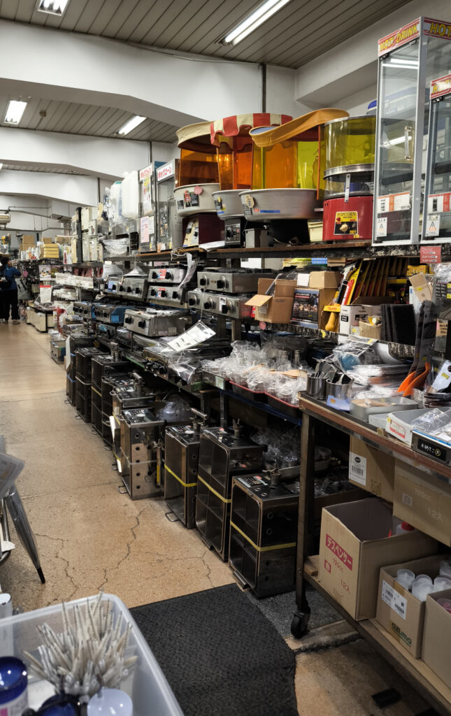Osaka - Sennichimae Doguyasuji Shopping Street