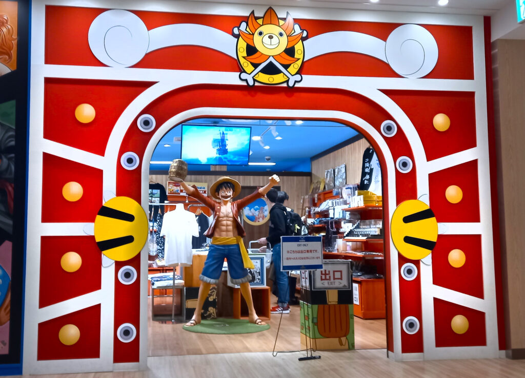 3_Tokyo Ikebukuro - Pokemon Center